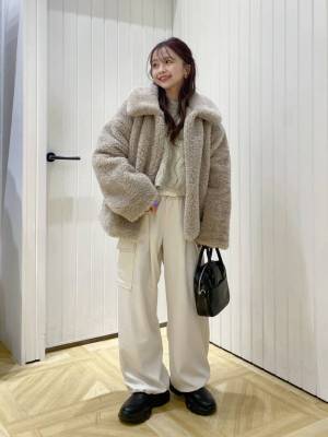 このモコモコ感がたまらんっ♡【ローリーズファーム】上品可愛い「ボアブルゾン」