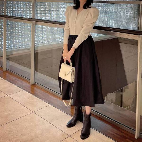 「上はピタッと」×「下はふわっと」がルール！？→毎日のコーデ作りがグッと楽になる”テクニック”とは！