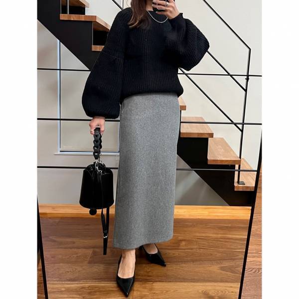 「5,990円→3,990円なら買うしかない！！！」【ZARA】セールでGET♡今の時期にぴったりな”万能スカート”が「着回し抜群♪」