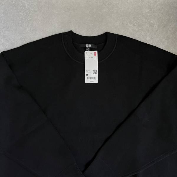 ＜昨年大人気だった＞「全色欲しくなります！」【ユニクロ】「着心地抜群！」“クルーセーター”紹介