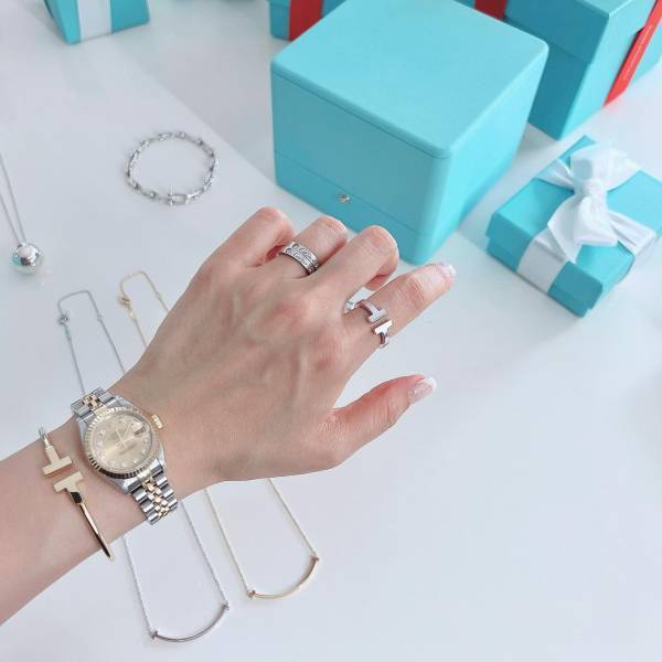 昨年のご褒美に♡コーデに合わせやすい！長く愛せる【ご褒美ジュエリー】