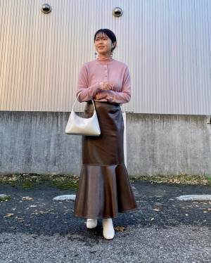 今すぐ【ユニクロ】へ急げーッ！！シルエット・素材も◎「優秀カーディガン」