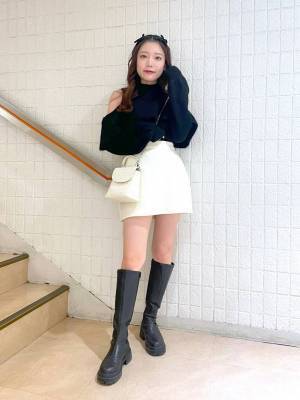 値下げってマジ？！【Heather】ため息が出るくらい可愛い♡「大人の肌見せニット」