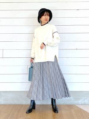 可愛さ、えぐいって‼︎（涙）【グローバルワーク】シンプルなのに大人っぽ♡「プリーツスカート」