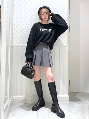 『毎シーズン大人気』って！【Heather】コーデに迷ったらこれ♡「ロゴニット」