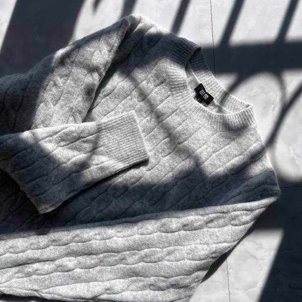 他店行く前に【ユニクロ】寄って！ あえての『メンズ』に注目♡「優秀ニット」