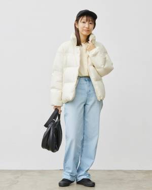 「めっちゃ脚長くみえる」って感動！【ユニクロ】「推しポイント」盛り沢山の”ストレートジーンズ”を発見