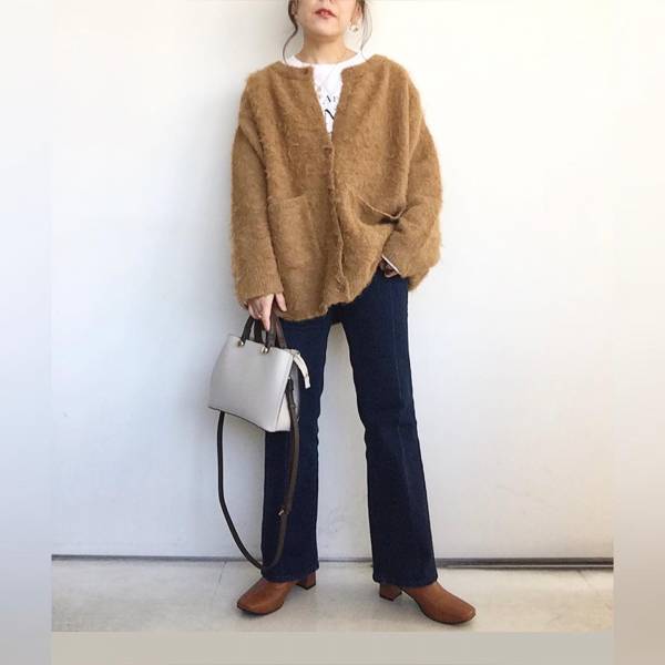 えっ、これ【GU】って本当！？ シンプルコーデが垢抜ける♡「美シルエットデニム」