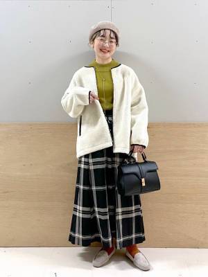 やっぱ『モノトーン』優勝!!【グローバルワーク】この冬ヘビロテ予感♡「ロングスカート」