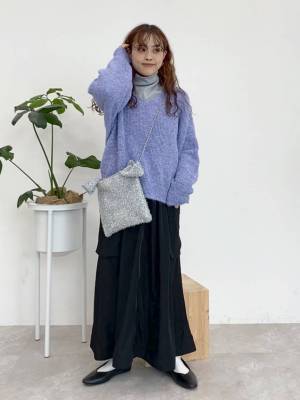 冬は【カラーニット】が映える！ 今季取り入れたい「おすすめニット」は？