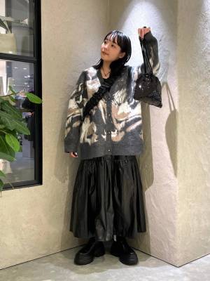 『これはオシャレさん間違いナシ！』真似して着こなしてみて♡【個性派カーデ】