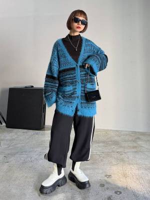 『これはオシャレさん間違いナシ！』真似して着こなしてみて♡【個性派カーデ】