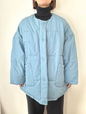 「鮮やかなカラー」に「一目惚れ♡」【アウトドアプロダクツ】「防寒性」もバッチリな”アウター”