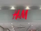 「ワンランク上のコーディネート」へ！！【H＆M】”デコルテトップス”を使った着回しコーデ3選