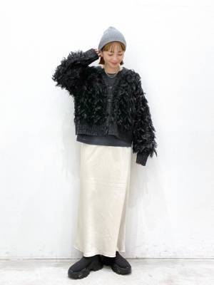 シンプルになりすぎない！【フリンジアイテム】でコーデにアクセントを♡