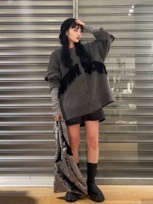 シンプルになりすぎない！【フリンジアイテム】でコーデにアクセントを♡