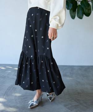 ハイッ！即おしゃれ♡【ViS】ブラックでも華やか！「主役級スカート」