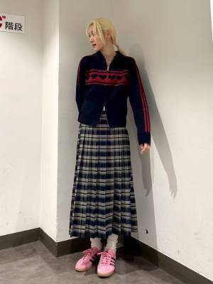 《店頭でも大人気！》【ALAND】完売前に急げっ！「ハート柄ニット」