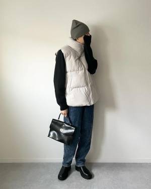 ＜使えすぎて2色持ってます＞こりゃ「重宝する」♡【GU】「あたたかい！」“ダウンベスト”紹介