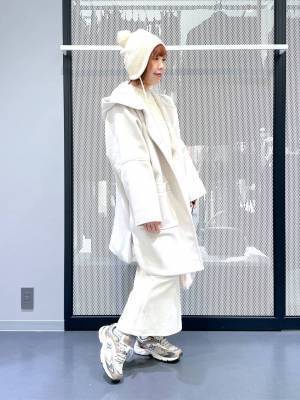 カジュアルコーデのワンポイントに！【ポンポンニット帽】でかわいさ爆上げ♡