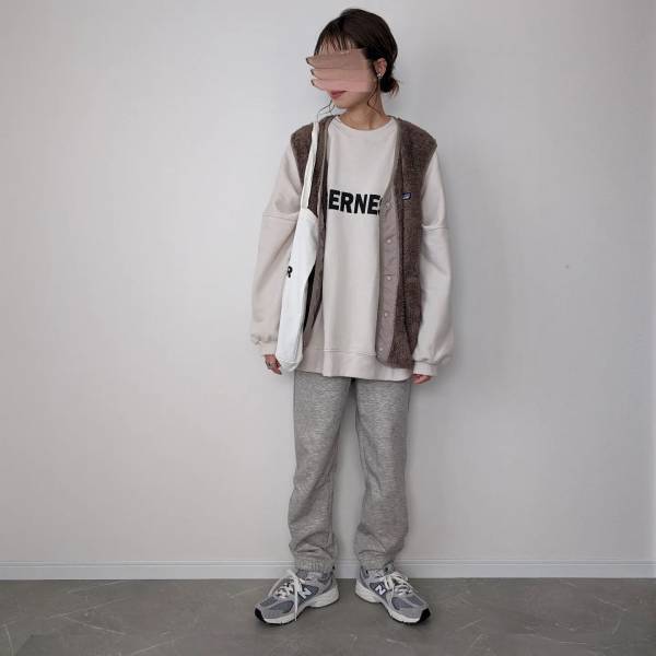 《朗報》寒がり民の皆様、これは買い！【ユニクロ】「ヒートテック＋ボアは最強」”あったかボトムス”コーデ4選