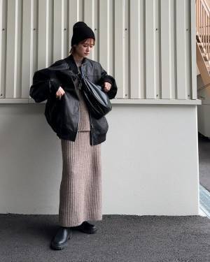 さりげなく【フェイクレザー】をアクセントにコーデを格上げ！！