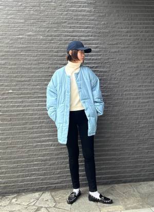 ＜脚長効果も抜群＞冬は『白ニット』が可愛いっ！！「肌を明るく見せてくれる」トーンアップコーデ4選