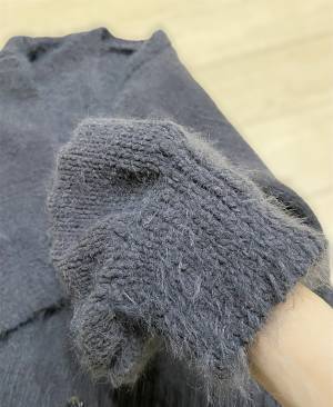 ＜2420円でゲット♡＞「ぽわん袖が可愛すぎる！」【しまむら】“もこもこカーデ”が「上品見えする！」