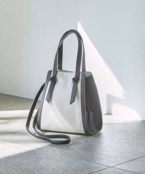 や、やっと出会えた！！（涙）【グローバルワーク】一つは持っておきたい！「きれいめバッグ」