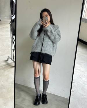 “あえて見せる”が正解！真似するだけでオシャレ上級者に！【ソックスコーデ術】