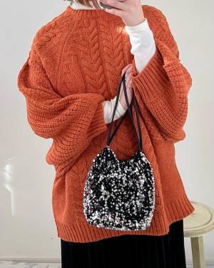 ＜大活躍中ッ！！＞「追加で何枚か買い足した」【ユニクロ】「極暖」“タートルネック”コーデ集