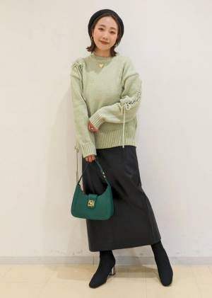 【ViS】さん、流石ですわぁ。。シンプルおしゃれな「大人バッグ」が見逃せない！