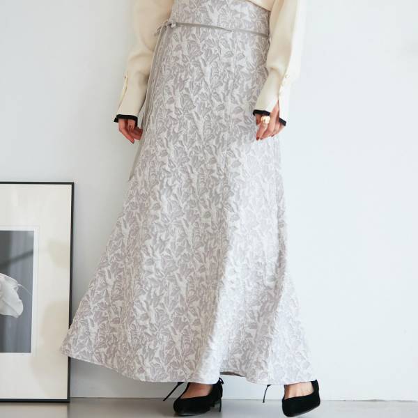 立体感のある柄が魅力♡ 春まで着たい【ジャカードアイテム】