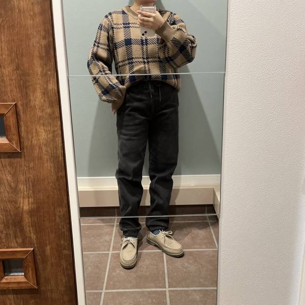 「鏡を見るたびうれしくなっちゃう」？！【GU】「大活躍」すること間違いなしの”ボトムス”2選