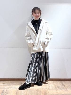 モノトーンが大正解！【グローバルワーク】ストライプ柄がおしゃれ♡「フレアスカート」