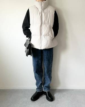 ＜使えすぎて2色買い＞「毎年大活躍」！！【GU】「アップデートされてる」“中綿ベスト”をゲット