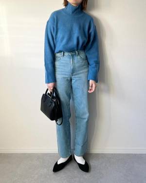 《在庫切れ続出！？》【ユニクロ】へ急げッ！オシャレ度上がる♡「カラーニット」