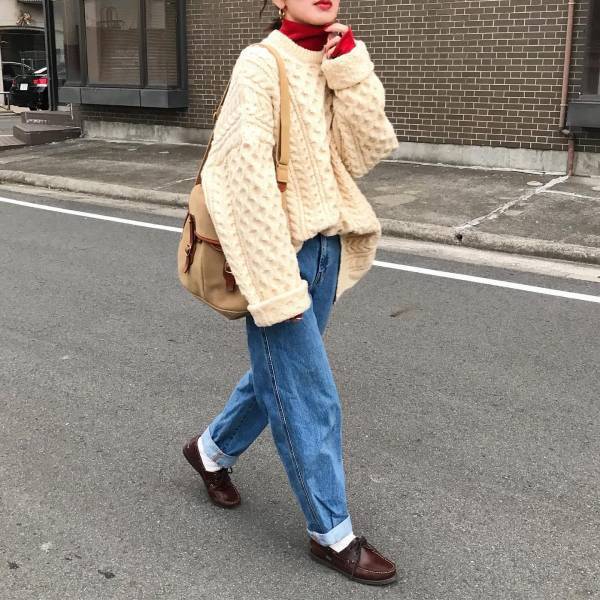 【ユニクロ】の『デニム』が超可愛い！！完売前にゲットしたい！「優秀アイテム」