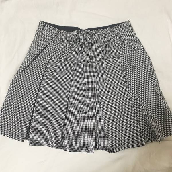 《スタイルアップする！》「脚長効果抜群」で「ヘビロテ確実」！【GU】“セットアップ”アイテム紹介