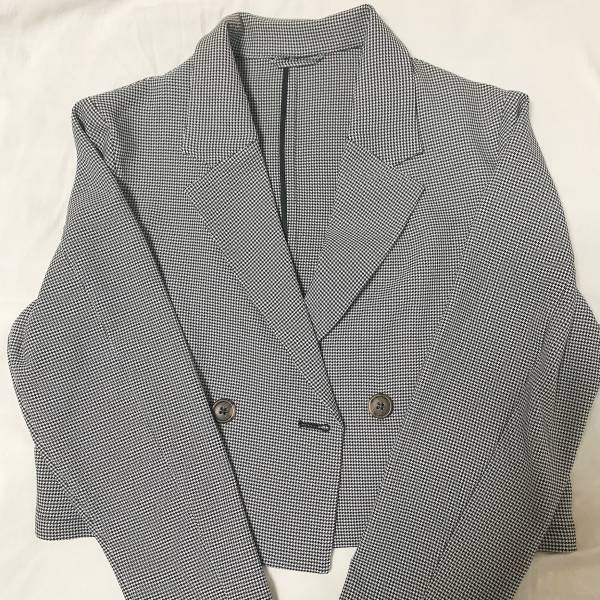 《スタイルアップする！》「脚長効果抜群」で「ヘビロテ確実」！【GU】“セットアップ”アイテム紹介