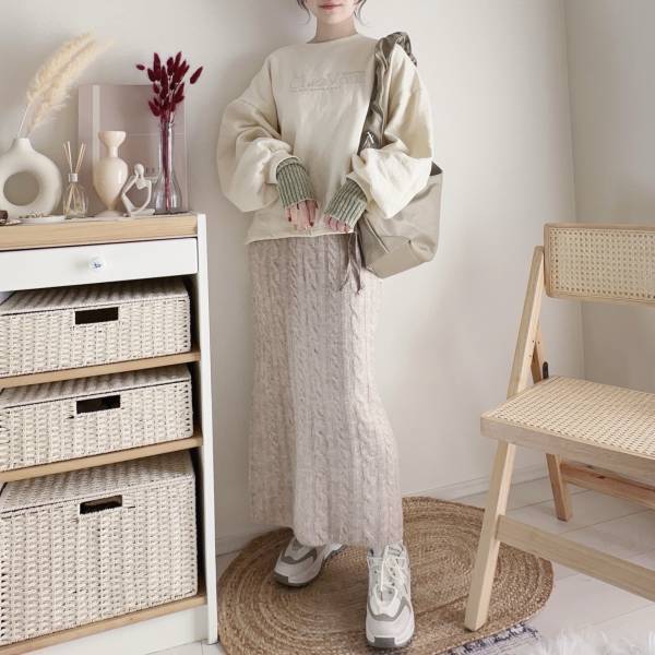 【しまむら】「ロゴスウェット×スカート」で作る！！「楽かわ」コーデ4選