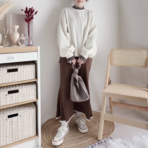 【しまむら】「ロゴスウェット×スカート」で作る！！「楽かわ」コーデ4選