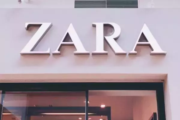 形・色・デザイン何もかもが素敵すぎる♡【ZARA】「一目惚れした」”一癖バッグ”がとにかく可愛い～！
