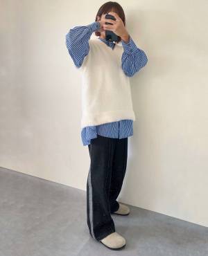 コレが【しまむら】で買えちゃうなんて！？「今年らしさ満載」の”一癖デニム”紹介