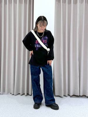 値下げに大感謝ッ!!【FOREVER21】普通のデニムに飽きたらこれ♡「ビジューデニム」