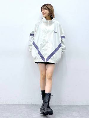 スポーティだけど大人可愛く♡今季イチオシ【トラックジャケット】に注目！