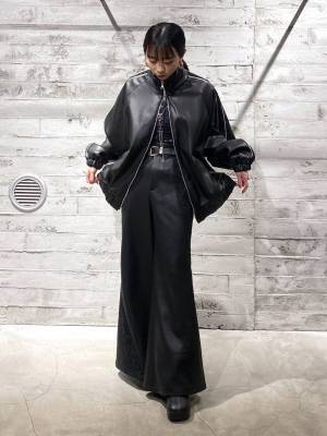 スポーティだけど大人可愛く♡今季イチオシ【トラックジャケット】に注目！