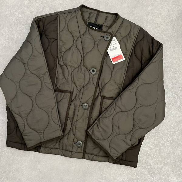 『10990円→2990円』ってお得すぎーー！！「買わない選択肢はありません！」【ZARA】”キルティングジャケット”は「オシャレ」♡♡