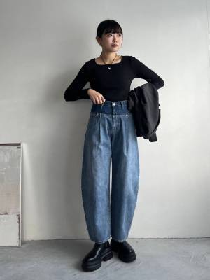 こりゃ一軍入り！旬シルエットな【カーヴィーデニム】が可愛い♡