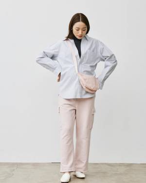 ユニ女、続々購入！！【ユニクロ】見た目以上の収納力◎「バズりバッグ」